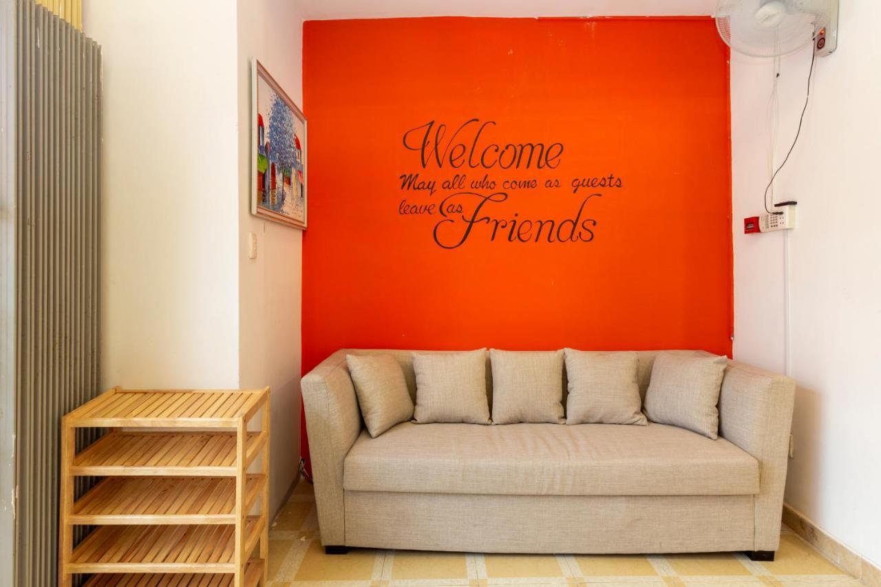 Saigon Gao Hostel Хошимин Экстерьер фото